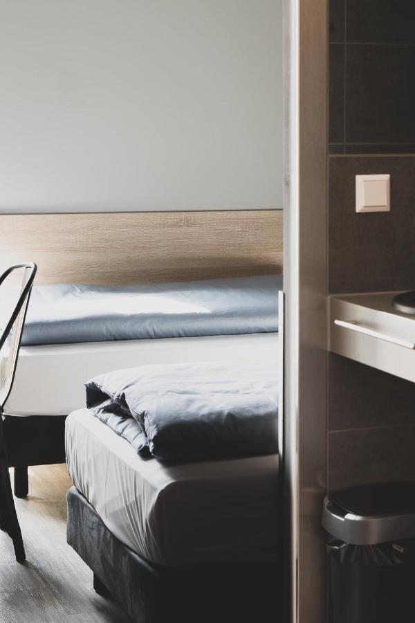 Das Schlafwerk Stuttgart-Nord Volldigitales Hotel-Self-Check In - Keine Rezeption-Lowbudget-Cashless Korntal-Münchingen Exteriér fotografie