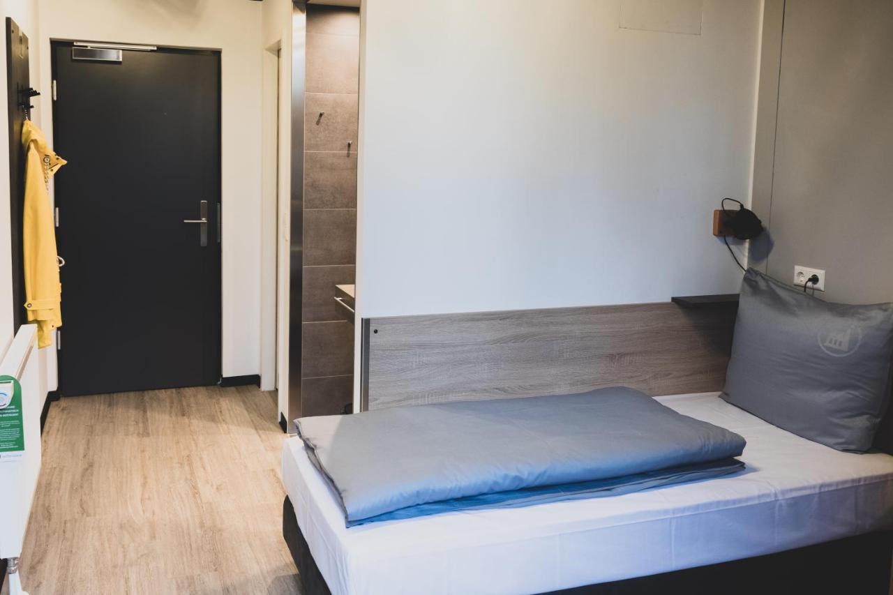 Das Schlafwerk Stuttgart-Nord Volldigitales Hotel-Self-Check In - Keine Rezeption-Lowbudget-Cashless Korntal-Münchingen Exteriér fotografie