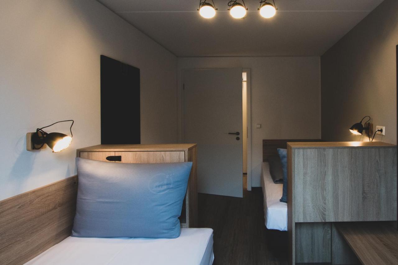 Das Schlafwerk Stuttgart-Nord Volldigitales Hotel-Self-Check In - Keine Rezeption-Lowbudget-Cashless Korntal-Münchingen Exteriér fotografie