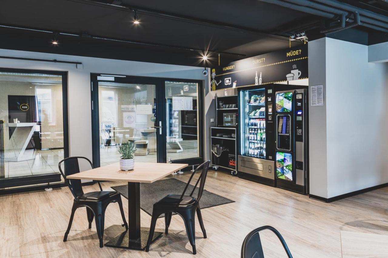 Das Schlafwerk Stuttgart-Nord Volldigitales Hotel-Self-Check In - Keine Rezeption-Lowbudget-Cashless Korntal-Münchingen Exteriér fotografie